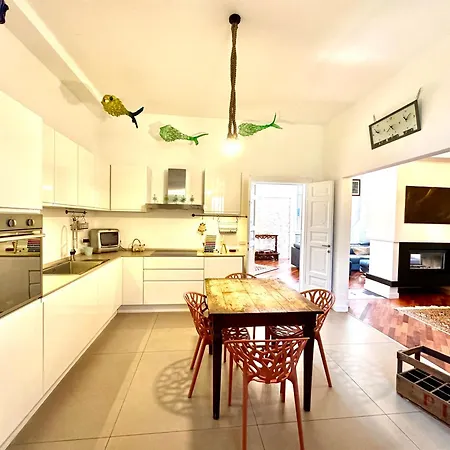 La Casa Di Veronica Апартаменты Комо