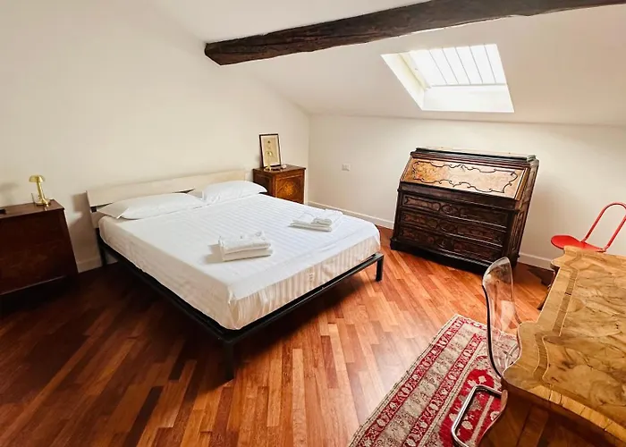 Апартаменты La Casa Di Veronica Комо